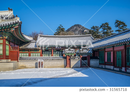 Young Eun Jae, Gyeongbokgung Palace (Historic Site No. 117), Jongno-gu, Seoul Young Eun Jae, Gyeongbokgung Palace (Historic Site No. 117), Jongno-gu, Seoul 31565718