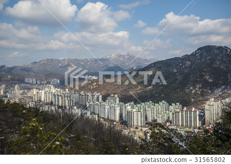 從安山出發,你是Wangsan,Bukhan,Hongje,Dongdaemun,Seoul 從安山出發,你是Wangsan,Bukhan,Hongje,Dongdaemun,Seoul 31565802