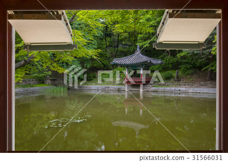 Awak, Jangji, Changdeokgung Palace (Historic Site 122), Jongno-gu, Seoul 31566031