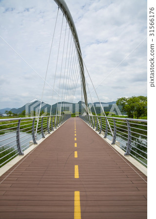 京畿道南楊州市瓊面水上花園Bhavnadly Bridge 31566176