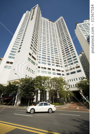 Bundang, Seongnam-si, Gyeonggi-do 31567584