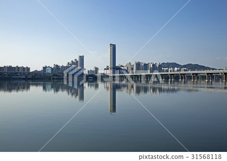 Technomart,蠶室鐵橋,Gwangjin-gu,漢江,首爾 Technomart,蠶室鐵橋,Gwangjin-gu,漢江,首爾 31568118