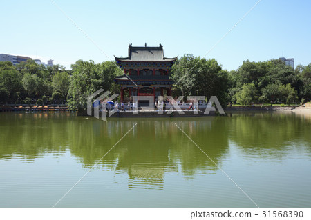 烏魯木齊,新成都黃瓜縣,中國 烏魯木齊,新成都黃瓜縣,中國 31568390