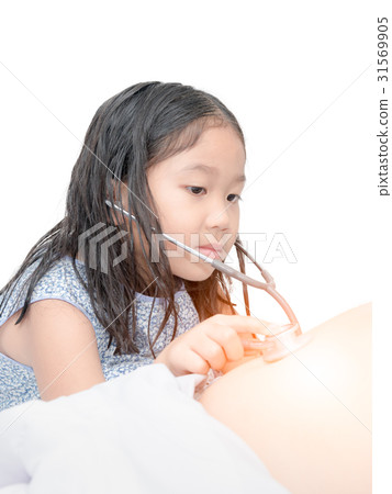 cute girl using stethoscope check stomach cute girl using stethoscope check stomach 31569905