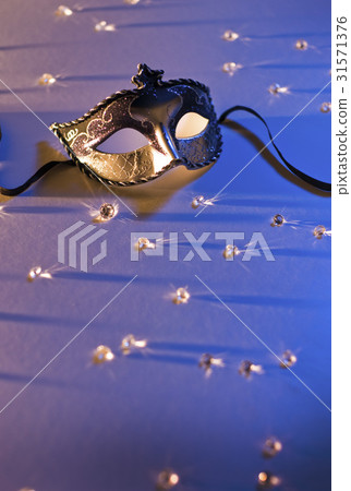 Masked, diamond Masked, diamond 31571376