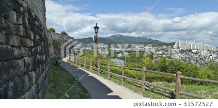 首爾城堡,Naksan公園,Seongbuk-gu,漢城 首爾城堡,Naksan公園,Seongbuk-gu,漢城 31572527