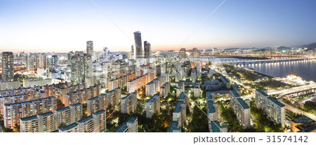 首爾國際金融中心,LG雙子塔,麻浦大橋,漢江市政公園,汝矣島,永登浦區,漢江,首爾 首爾國際金融中心,LG雙子塔,麻浦大橋,漢江市政公園,汝矣島,永登浦區,漢江,首爾 31574142