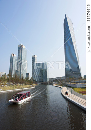 Northeast Asia Trade Tower, The Shop First World, Songdo, Yeonsu-gu, Incheon 31574446