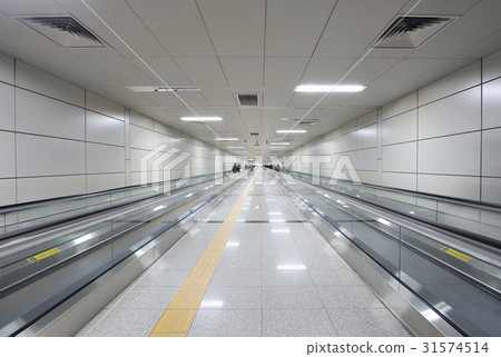 Moving Walk, Subway Station, Seoul 31574514