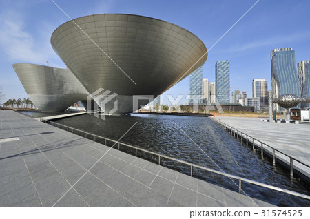 Triball,Central Park,Songdo,Yeonsu-gu,Incheon Triball,Central Park,Songdo,Yeonsu-gu,Incheon 31574525