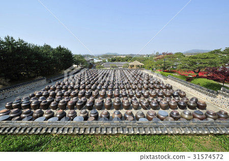 Changdok, Seilil Farm, Anseong-si, Gyeonggi-do 31574572