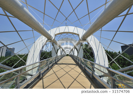 Nuer Bridge, Seocho-gu, Seoul Nuer Bridge, Seocho-gu, Seoul 31574706