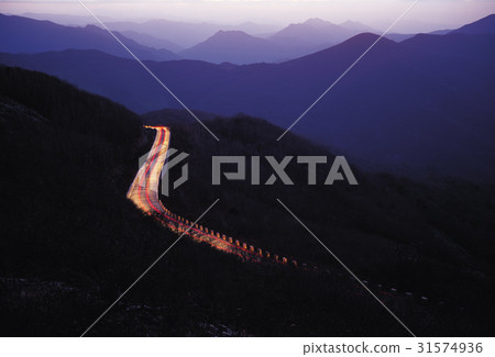 Hambae Mountain, Taebaek City, Gangwon Province Hambae Mountain, Taebaek City, Gangwon Province 31574936