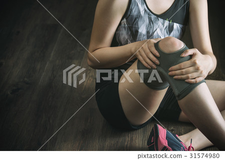 On the road to recovery for knee injury 31574980