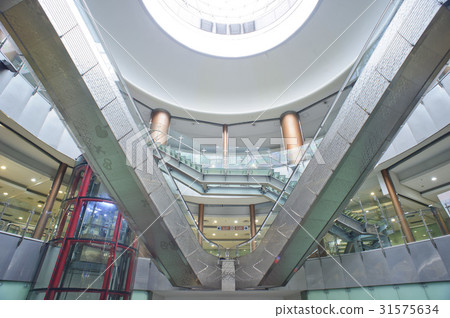 首爾龍山區Noksapyeong站自動扶梯 31575634