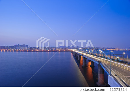 首爾漢山區龍山區龍山大橋 首爾漢山區龍山區龍山大橋 31575814