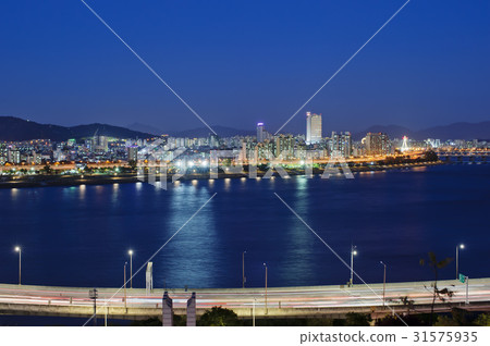 Technomart, Riverside North Road, Olympic Expressway, Gwangjin-gu, Han River, Seoul Technomart, Riverside North Road, Olympic Expressway, Gwangjin-gu, Han River, Seoul 31575935
