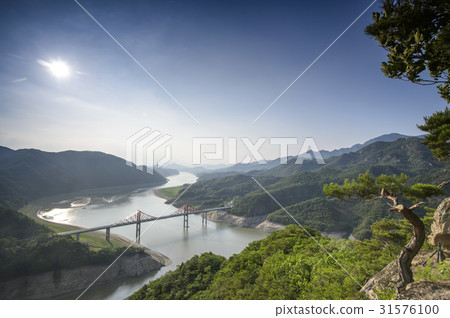 Oksoon Bridge, Chungju Lake, Jecheon City, Chungbuk Province 31576100