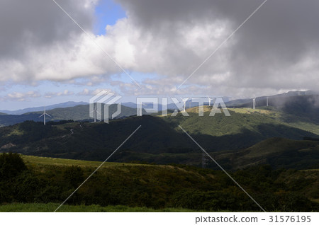Turbine, Daegwallyeong Sky Ranch, Daegwallyeong, Pyeongchang-gun, Gangwon-do Turbine, Daegwallyeong Sky Ranch, Daegwallyeong, Pyeongchang-gun, Gangwon-do 31576195