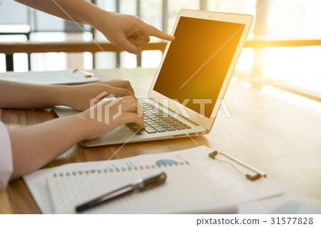 Businesswoman working with businessman.business Businesswoman working with businessman.business 31577828
