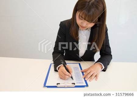 女子 女子 31579666