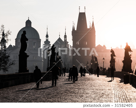 Foggy morning on Charles Bridge, Prague, Czech Foggy morning on Charles Bridge, Prague, Czech 31582405