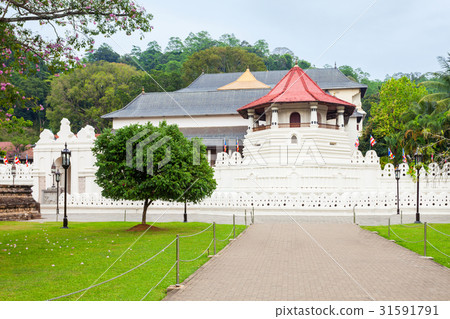 Sacred Tooth Relic Temple 31591791