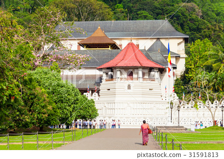 Sacred Tooth Relic Temple 31591813