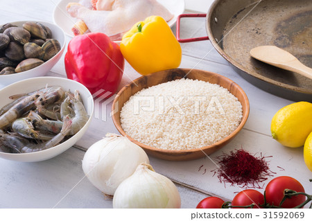 ingredients for paella ingredients for paella 31592069