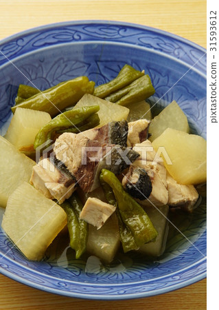 Bamboo and Japanese radish Bamboo and Japanese radish 31593612