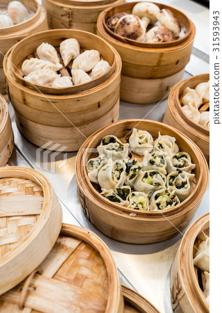 chinese food chinese food 31593943