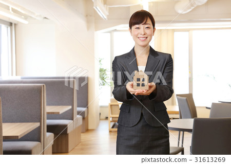 Real Estate Business Woman 31613269