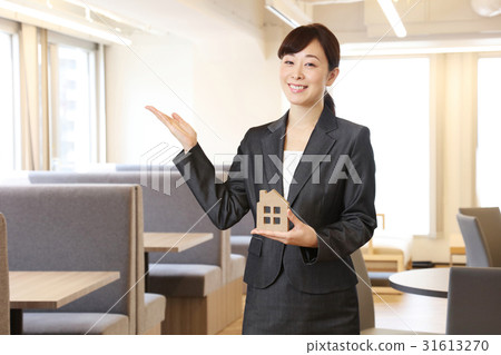 Real Estate Business Woman 31613270