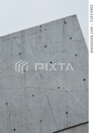 Concrete wall (Metropolitan area outline drainage path / Kasukabe city, Saitama prefecture) 31614902