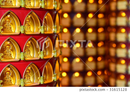 Lights, lights, temples, temples, temples, gods, gods, worship, devout, blessing, peace, peace, new year, new year, spring festival, wish, bright lamp holder 31615128