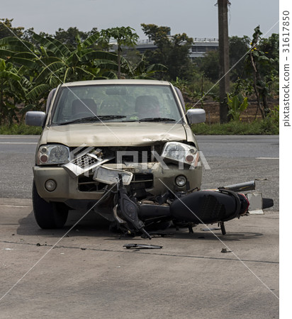 pick up truck and motorcycle accident 31617850