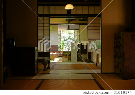 Nara · Tomatachi · House of the lattice · Inside of the house · Courtyard · separation 31619174
