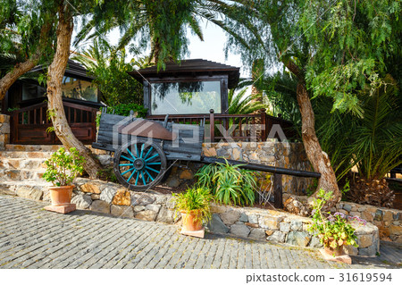 Central square in Betancuria village 31619594