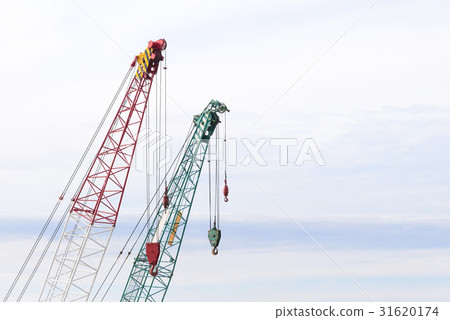 The arm of construction crane The arm of construction crane 31620174