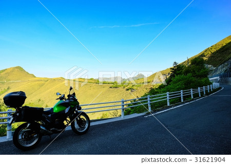 Bike trip (Shikoku, Jinugamori forest road) 31621904