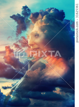 Woman portrait double exposure 31625361