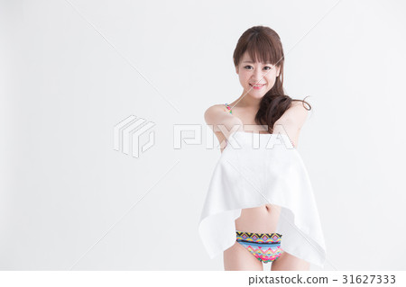 Women in swimwear · white back Women in swimwear · white back 31627333
