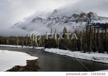 Castle Mountain Alberta in Winter Castle Mountain Alberta in Winter 31630260