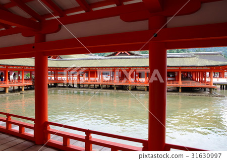Itsukushima shrine Itsukushima shrine 31630997