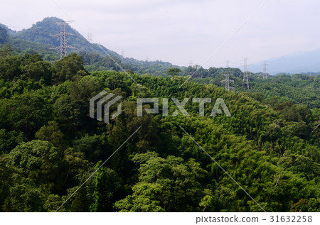 山與高壓電塔 31632258