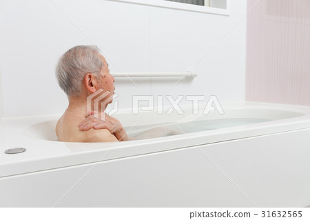 Senior bath Senior bath 31632565
