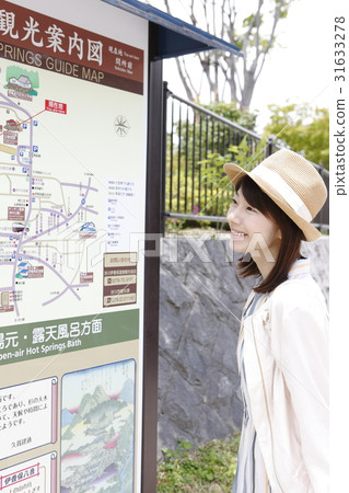 A young woman enjoying Ikaho 31633278