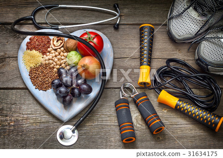 Healthy lifestyle concept with diet and fitness 31634175
