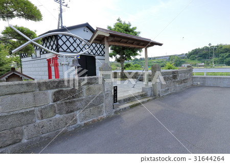 Dream, Kabuto Shrine 31644264