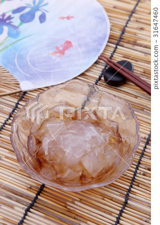 Kuzukiri Kuzukiri 31647460